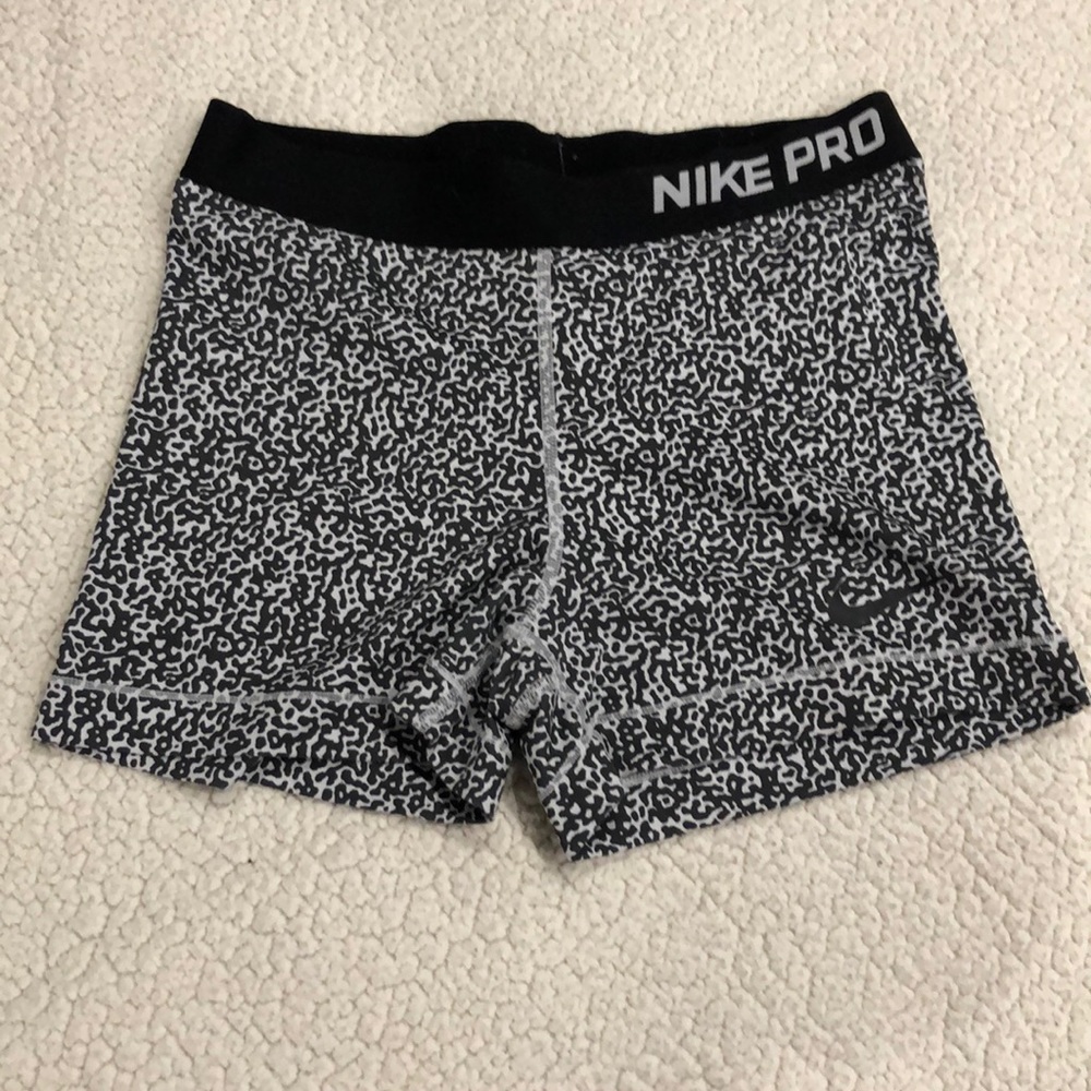 Nike Pro cheetah spandex